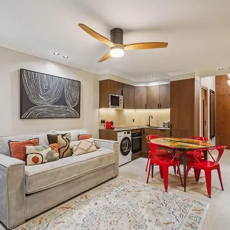 Modern 1bdr Flat In The Heart Of Apartment